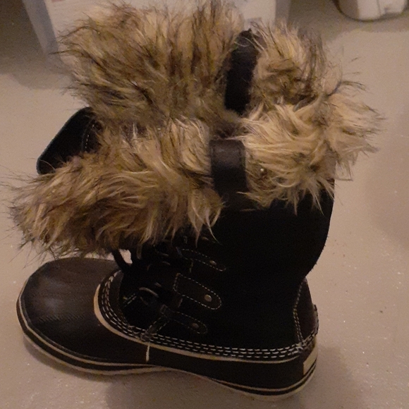 Sorel Winter boots - Picture 5 of 10